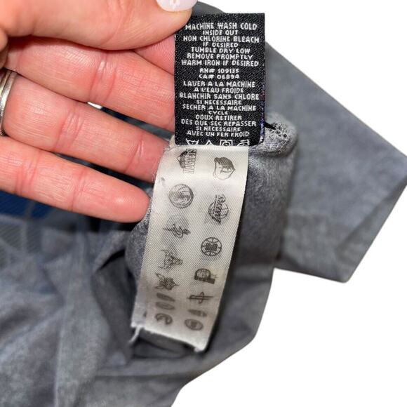 Golden State Warriors NBA Boys M Gray TShirt Basketball Curry 30 Basketball Cali - Picture 5 of 10